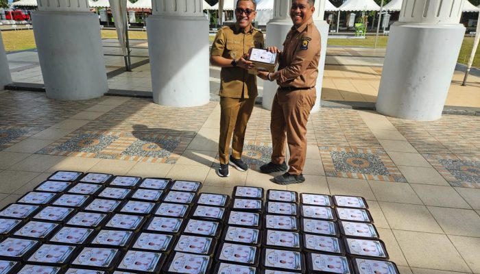 Jumlah Bakul Maulid Tembus 13.114, Bupati Jeneponto Serahkan 100 Bakul untuk Maudu Turatea 2025